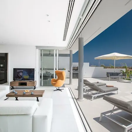 Alana * פרוטאראס