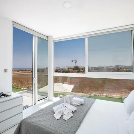 Alana * Πρωταράς